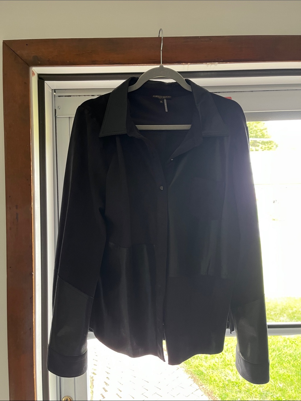 Alberto Makali Black Long-Sleeve Blazer-Style Jacket